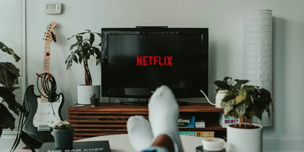 Sedentary lifestyle watching Netflix