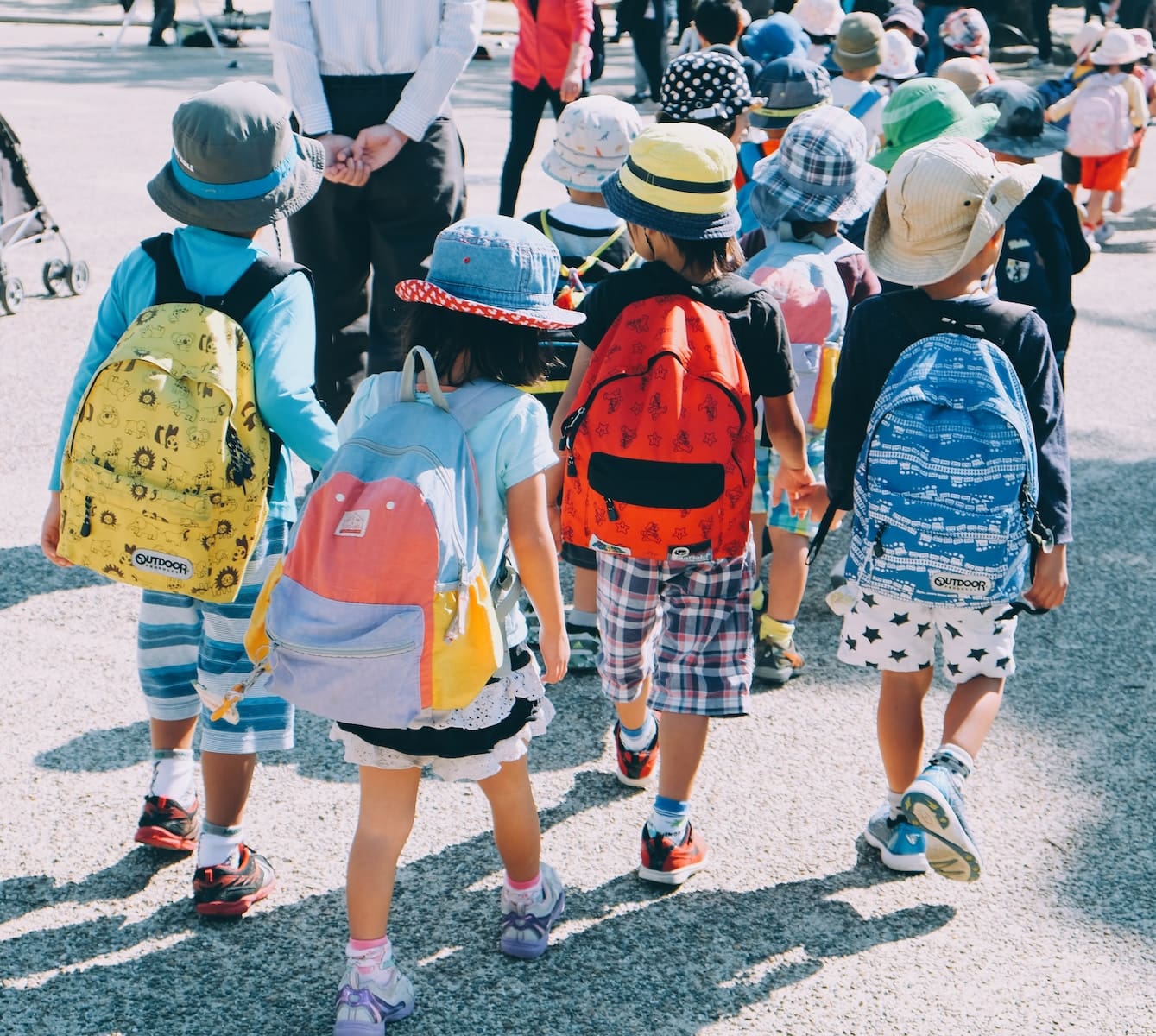 Healthier Backs for Back to School – recommendations from Sheddon’s physiotherapists in Oakville and Burlington clinics