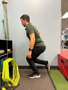 Single leg squats down
