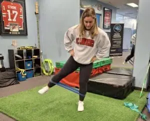 hip abduction banded single leg bridge exercise for cyclists