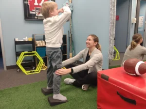 Youth physiotherapy session – balance and injury screening Physiotherapy Oakville Youth physiotherapy session – balance and injury screening Physiotherapy Oakville