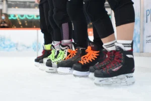 ice skating in oakville