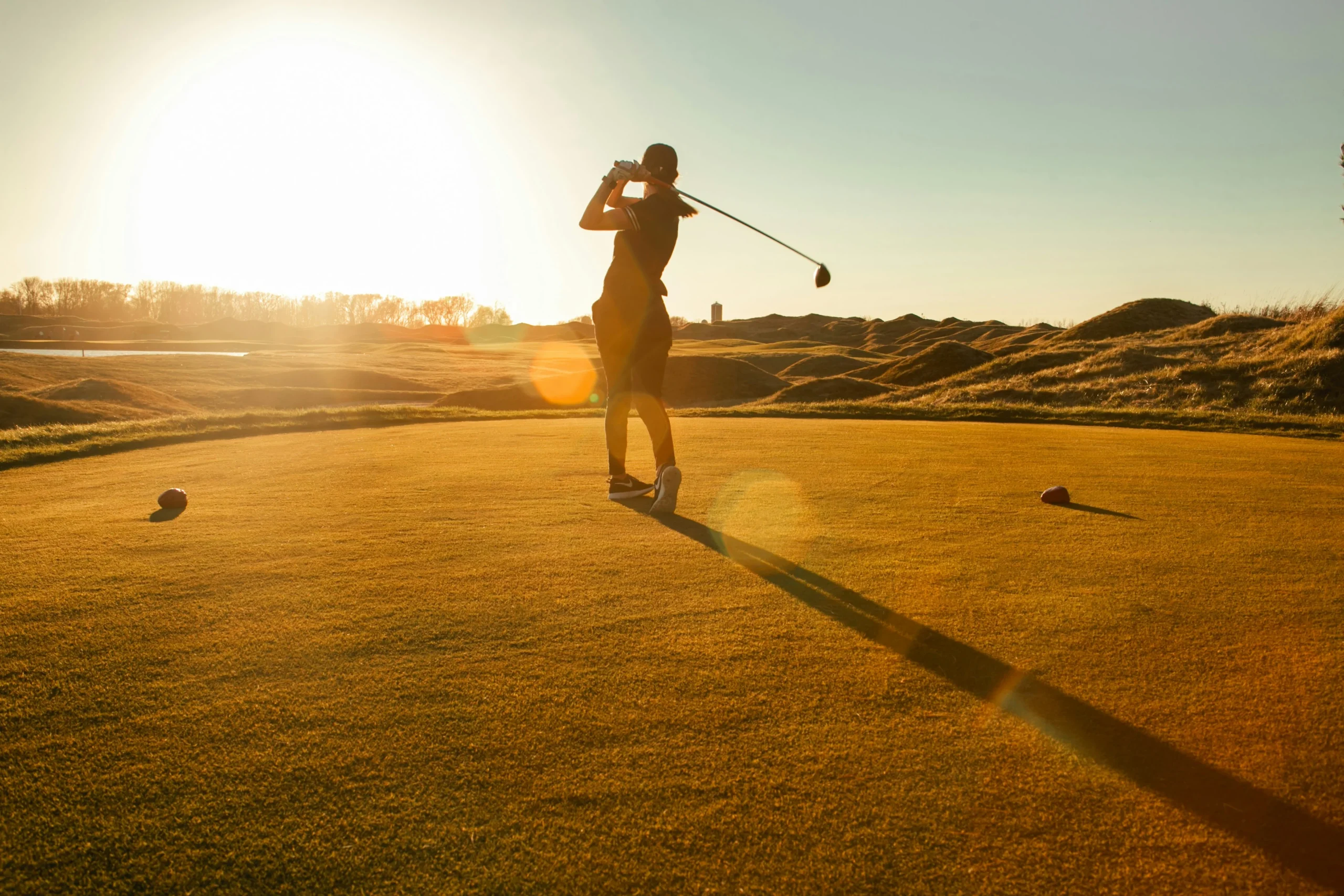 What Your Pain Says About Your Golf Swing: What Oakville Golfers Should Know